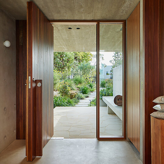 Interior photograph of Castlecrag Courtyard by Clinton Weaver