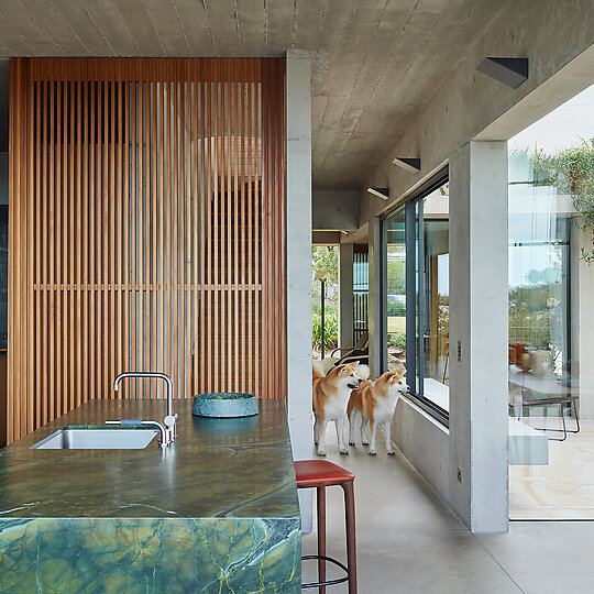 Interior photograph of Castlecrag Courtyard by Clinton Weaver