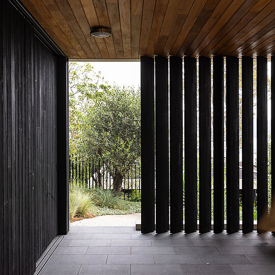 Interior photograph of Ripple House by Simon Whitbread