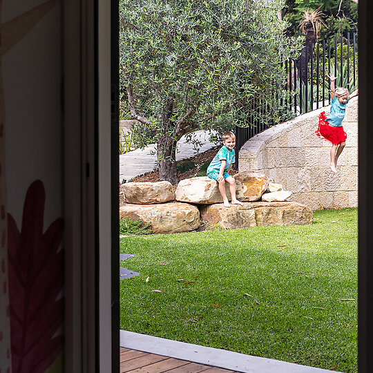 Interior photograph of Ripple House by Simon Whitbread