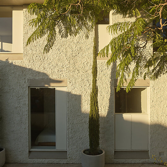 Interior photograph of Six Chimney House by CFJ