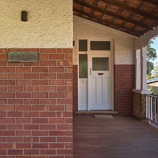 Interior photograph of Six Chimney House by CFJ