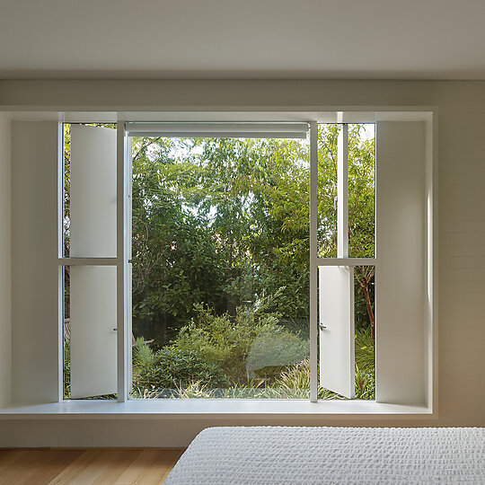 Interior photograph of Six Chimney House by CFJ