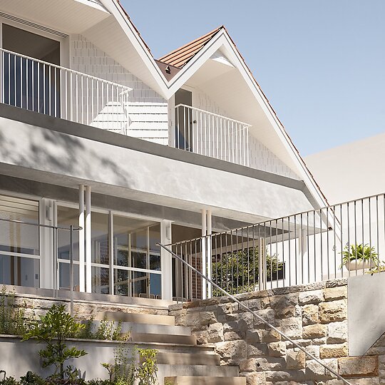 Interior photograph of Bellevue Hill House by Ben Hosking