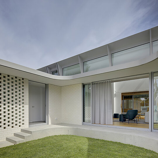 Interior photograph of House in Stanmore by Brett Boardman