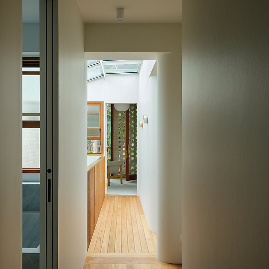 Interior photograph of Apartment in a Terrace House by Clinton Weaver
