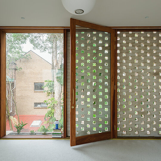 Interior photograph of Apartment in a Terrace House by Clinton Weaver