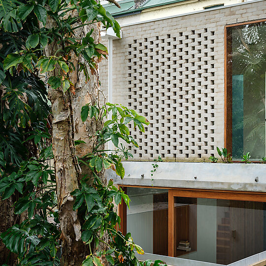 Interior photograph of Apartment in a Terrace House by Clinton Weaver