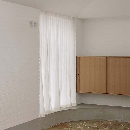 Interior photograph of Goodwin House by Ben Hosking