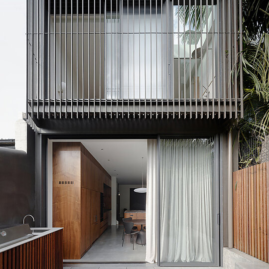 Interior photograph of House in Surry Hills II by Hamish McIntosh