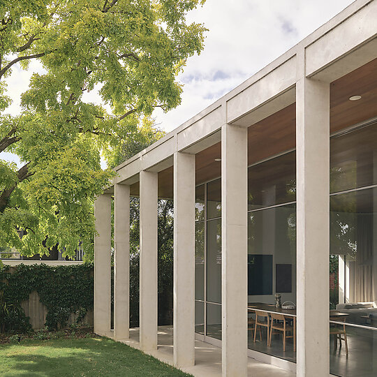 Interior photograph of Bryant Residence by Sean Fennessey