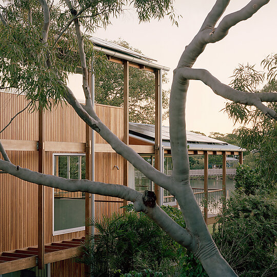Interior photograph of High Tide House by Rory Gardiner
