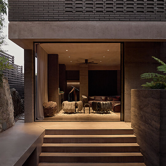Interior photograph of Karijini House by Jack Lovel