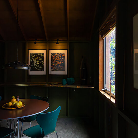 Interior photograph of Wombarra House by Josh McGuigan