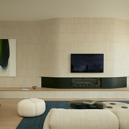 Interior photograph of Brighton Apartment by Alex Reinders