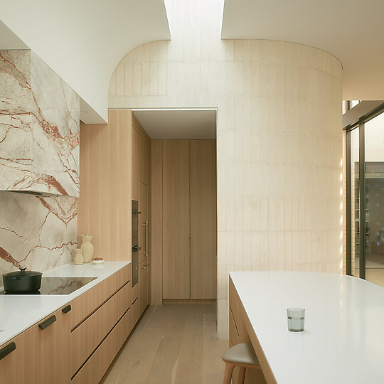 Interior photograph of Brighton Apartment by Alex Reinders
