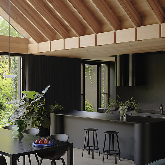 Interior photograph of Yarraville Peak by Tom Ross