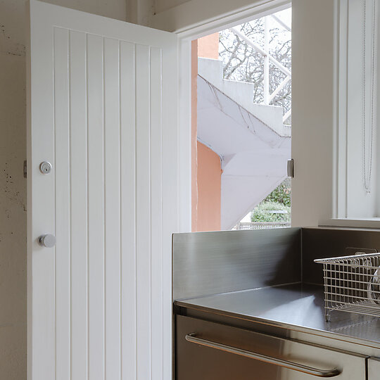 Interior photograph of Caringal: A Flat for an Artist by Hamish McIntosh