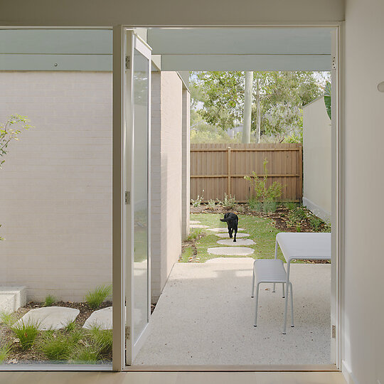 Interior photograph of Plane Tree House by Tom Ross