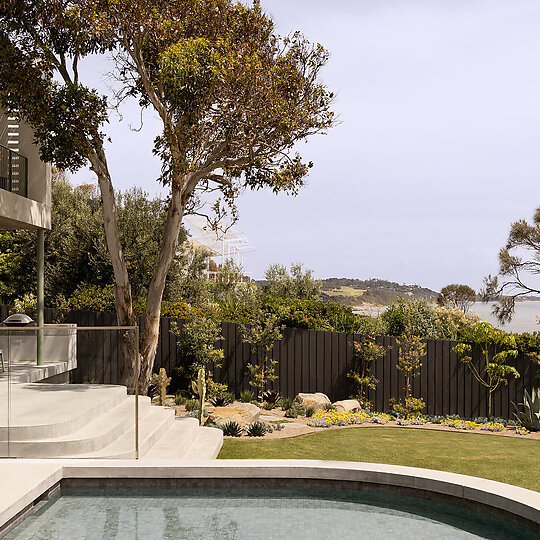 Interior photograph of Horizon House by Timothy Kaye