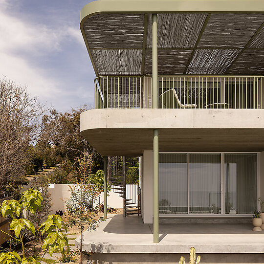 Interior photograph of Horizon House by Timothy Kaye