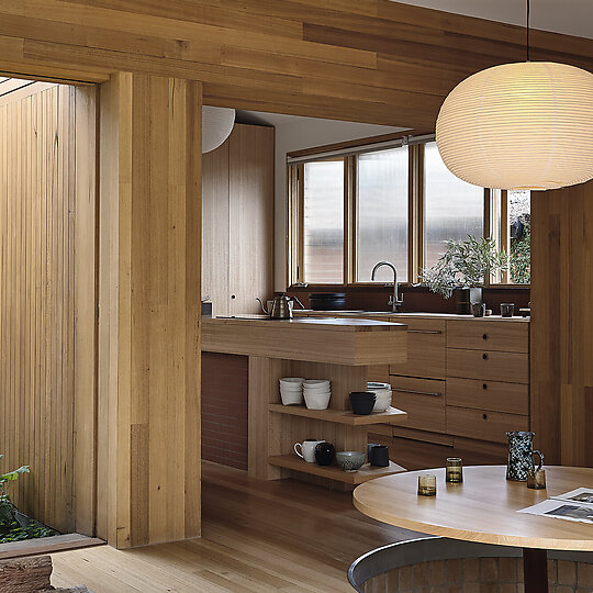 Interior photograph of Park St House by Derek Swalwell
