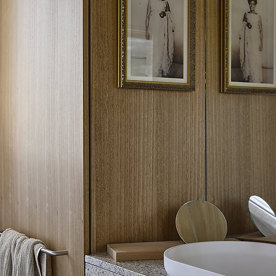 Interior photograph of Park St House by Derek Swalwell