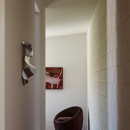 Interior photograph of 69 Mitchell St by Rubin Utama