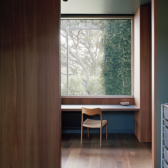 Interior photograph of Hedge and Arbour House by Rory Gardiner