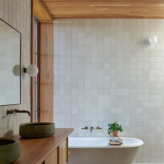Interior photograph of Mango Lane House by Christoper Frederick Jones