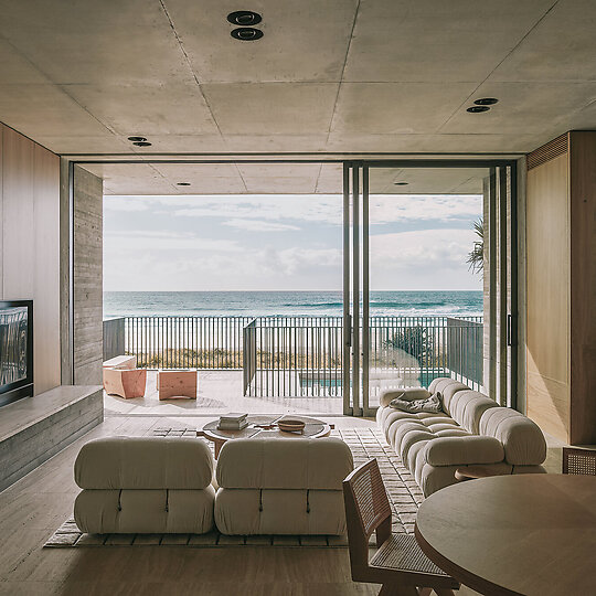 Interior photograph of Hedges Residence by Andy Macpherson