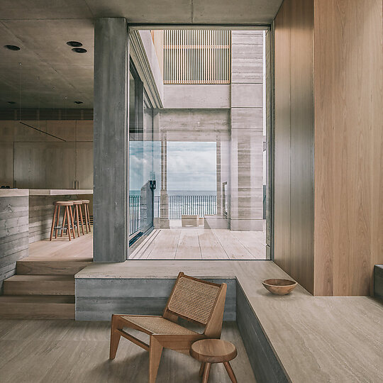 Interior photograph of Hedges Residence by Andy Macpherson