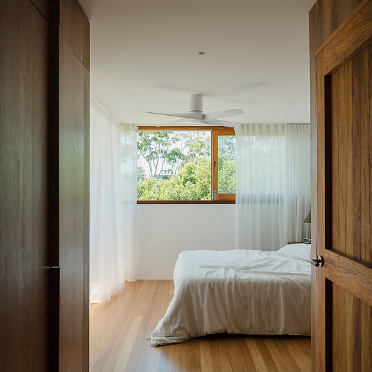 Interior photograph of Throsby House by Clinton Weaver