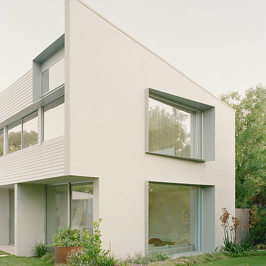 Interior photograph of Two Parts House by Pier Carthew