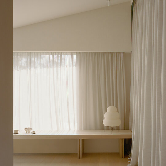 Interior photograph of Two Parts House by Pier Carthew