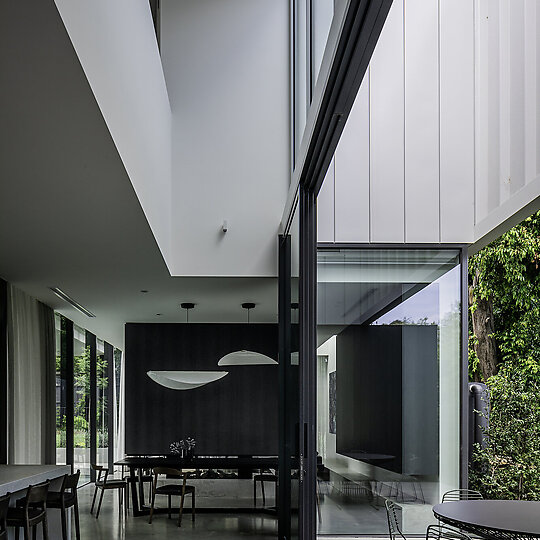 Interior photograph of Hawthorn House by Trevor Mein