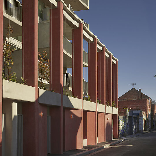 Interior photograph of Smith Street Residence by Derek Swalwell