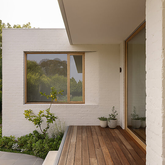 Interior photograph of Ormond House by Timothy Kaye