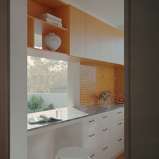 Interior photograph of Parkville Apartment by Pier Carthew