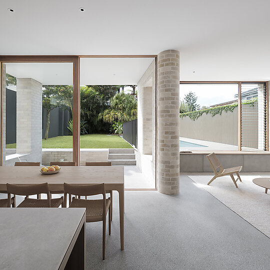 Interior photograph of Alba by Tom Ferguson