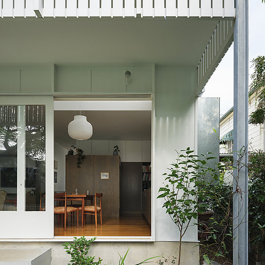 Interior photograph of West End House by Clinton Weaver