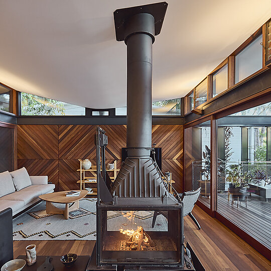 Interior photograph of Morning Bay House by Zella Casey Brown