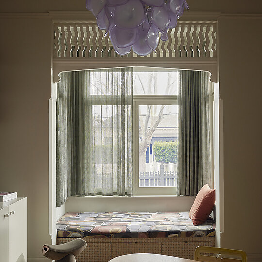 Interior photograph of Gable House by Sean Fennessy