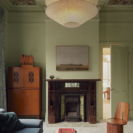 Interior photograph of Gable House by Sean Fennessy