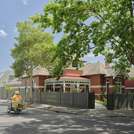 Interior photograph of Gable House by Sean Fennessy