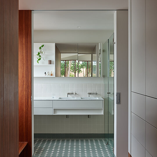 Interior photograph of Merewether Gully House by Christopher Frederick Jones